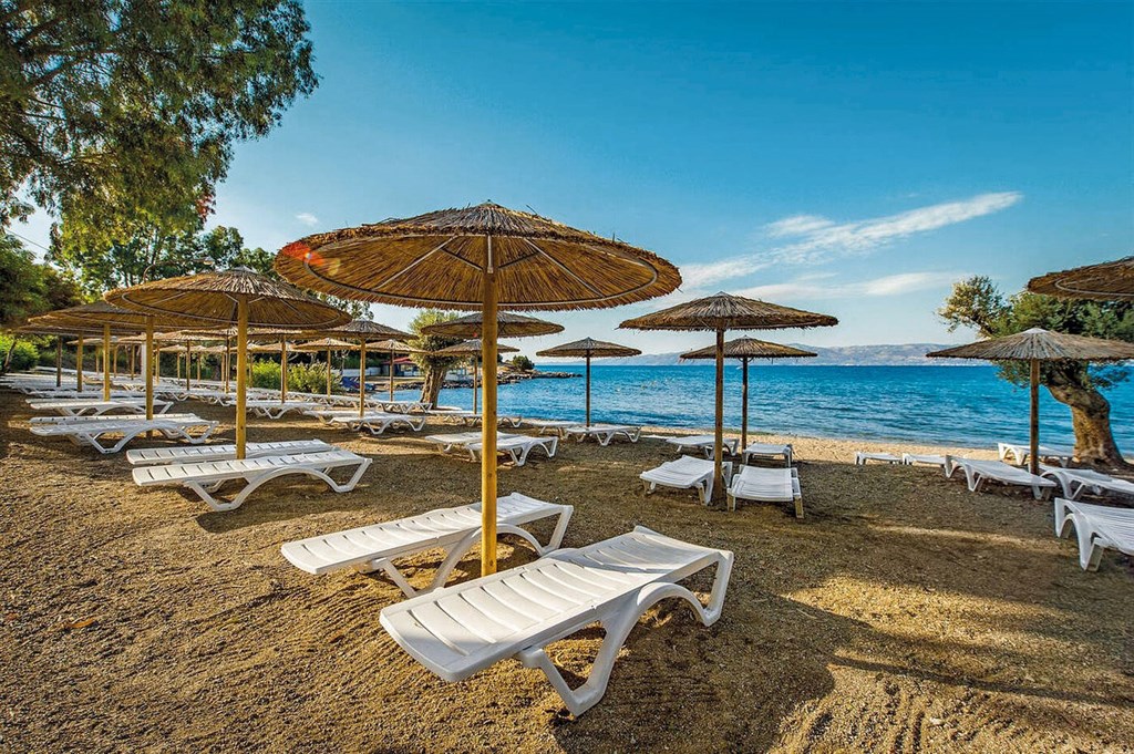 Evia Riviera Resort 10