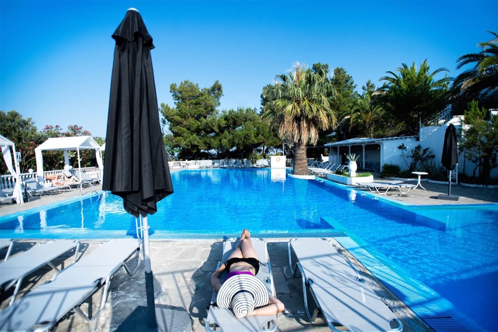 Bianco Olympico Beach Resort 4