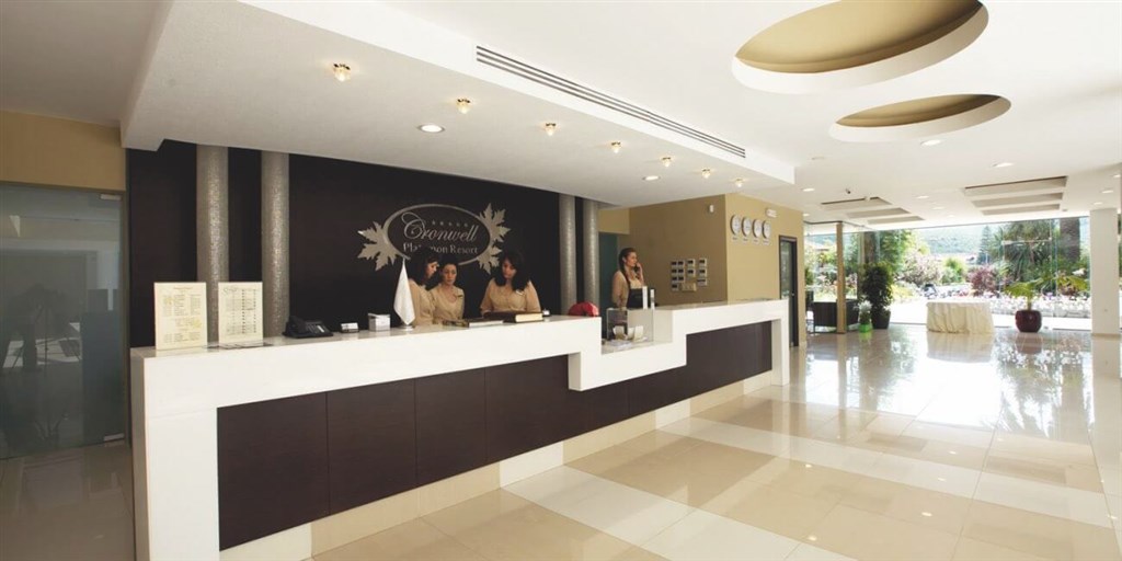 Cronwell Platamon Resort 7