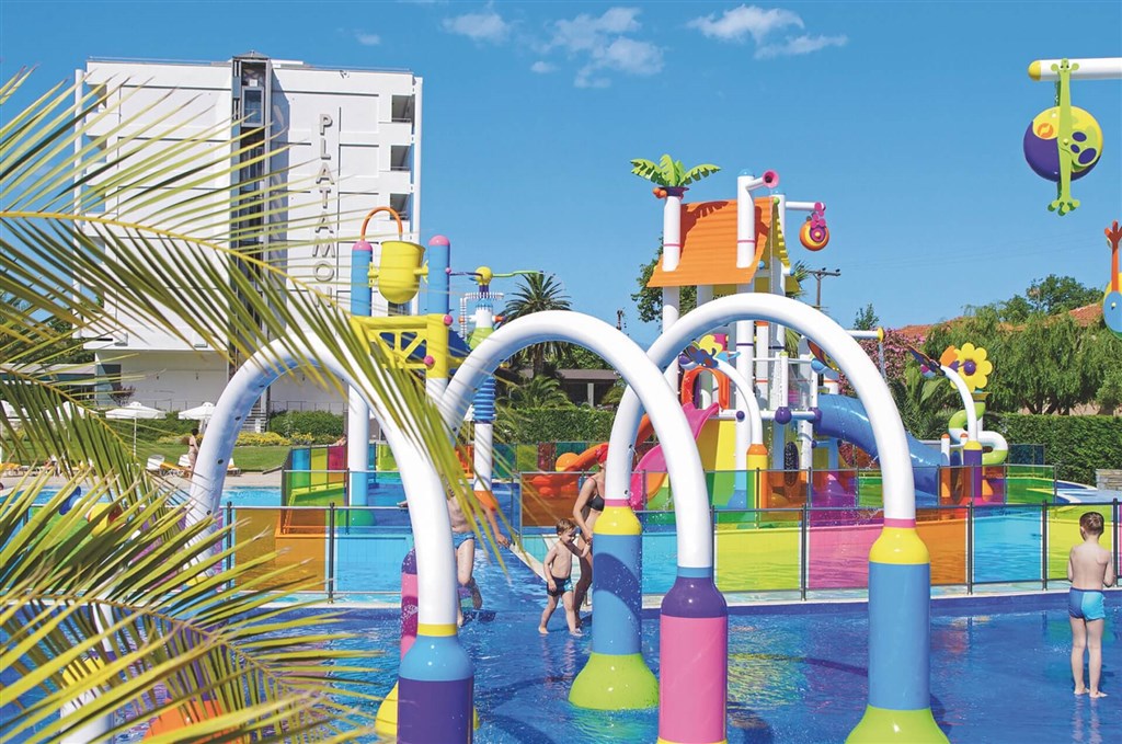 Cronwell Platamon Resort 2