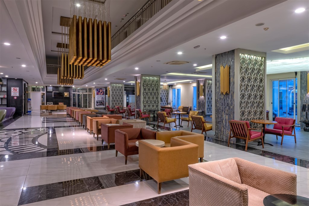 LRS Port River Hotel & Spa 8