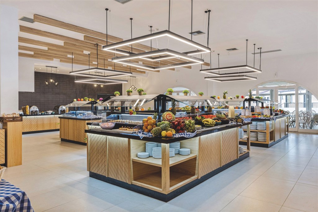 White Olive Marine Aquapark 6