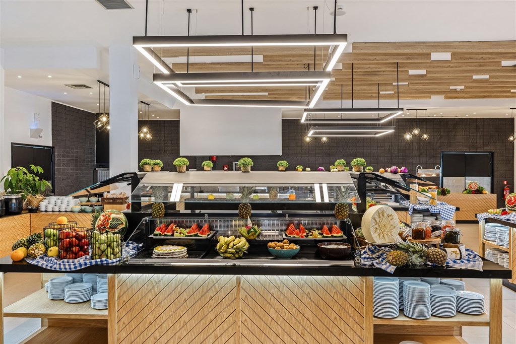 White Olive Marine Aquapark 13